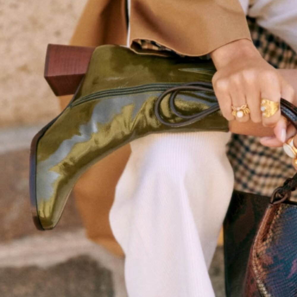 ❌SOLD ❌ Sézane Axelle Ankle Boots in Patent Khaki Size 40/US 9.